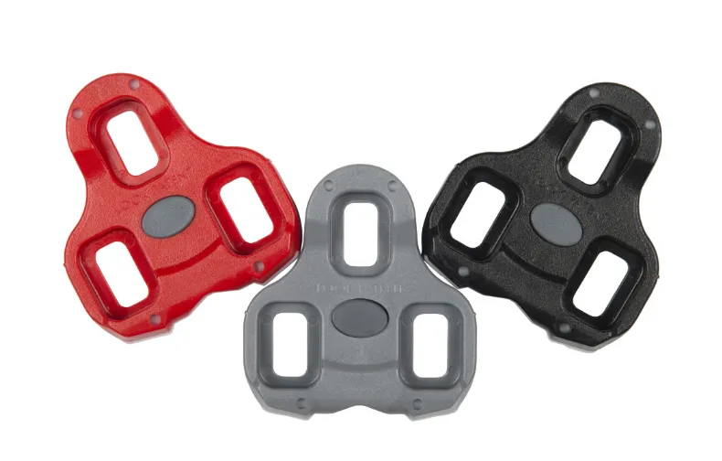 קליט אפור ETUI CALES CLEAT